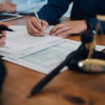 Peut-on structurer un secteur non réglementé sans loi ? Le cas des praticiens bien-être