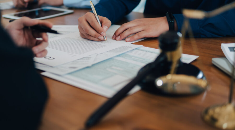 Peut-on structurer un secteur non réglementé sans loi ? Le cas des praticiens bien-être